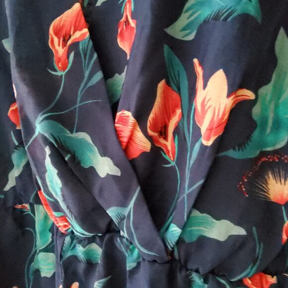 Ces Femme Women's Flutter Sleeve Surplice Shorts Romper in Blue & Coral Floral - Picture 6 of 13